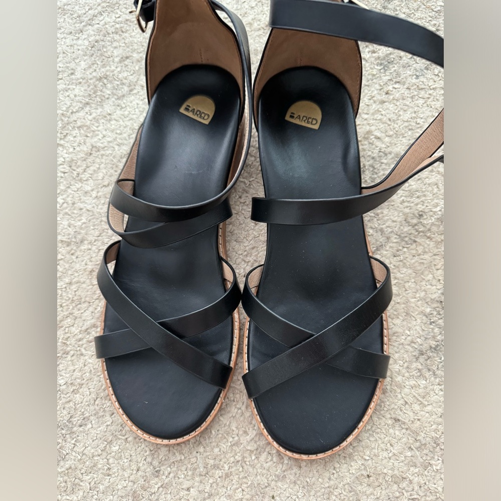 New Bared Footwear Loon sandal. Extremely comfortable black leather